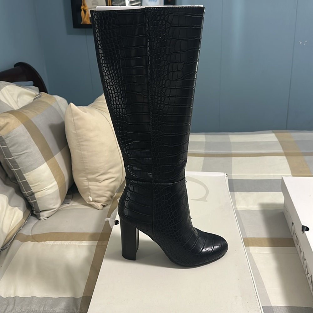Brand NWT BLACK SKIN BOOTS, size 9